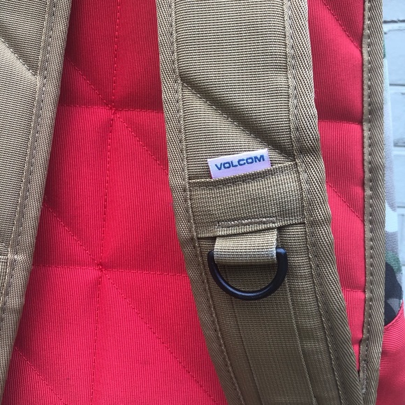 NWOT Volcom Basis Camo Backpack - Picture 10 of 15